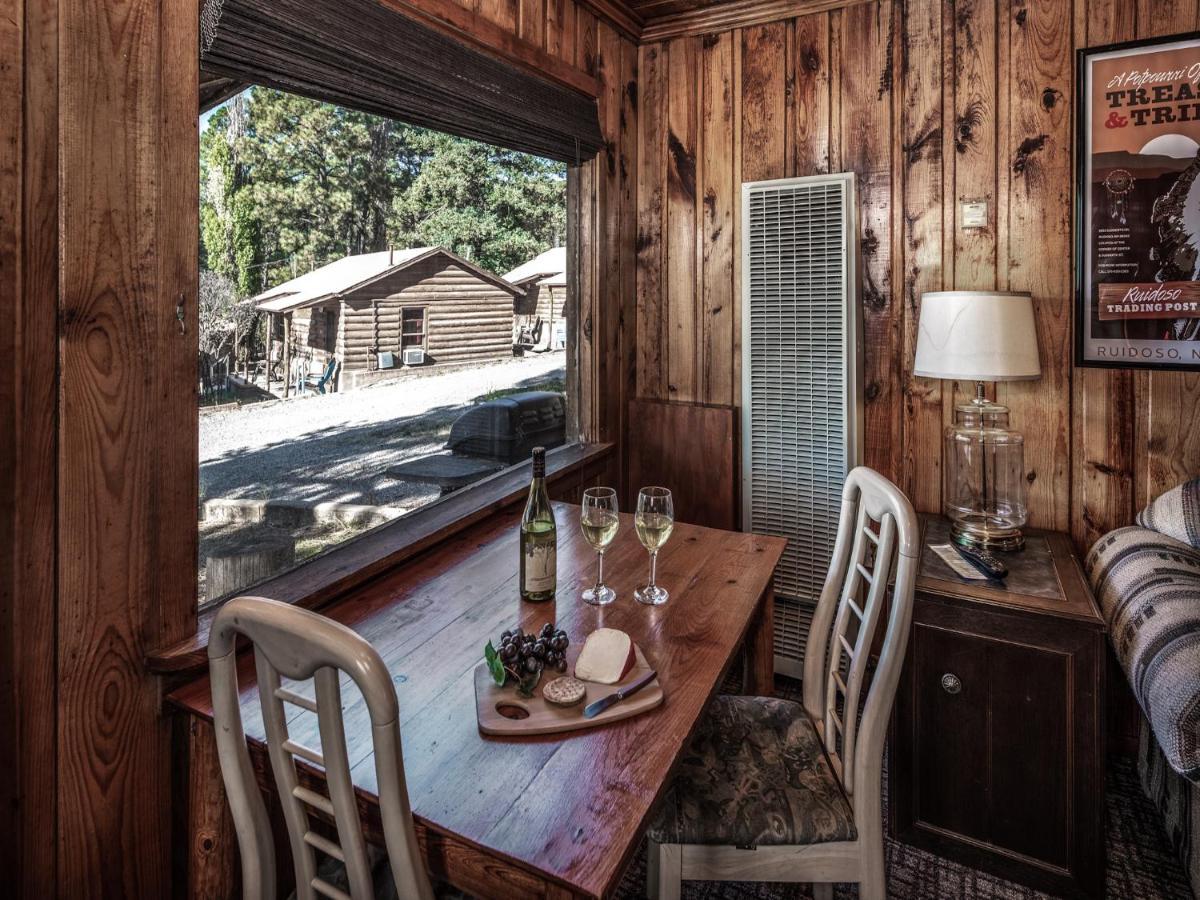 Apache Village 4, King Studio, Midtown, Sleeps 2 ルイドソ エクステリア 写真