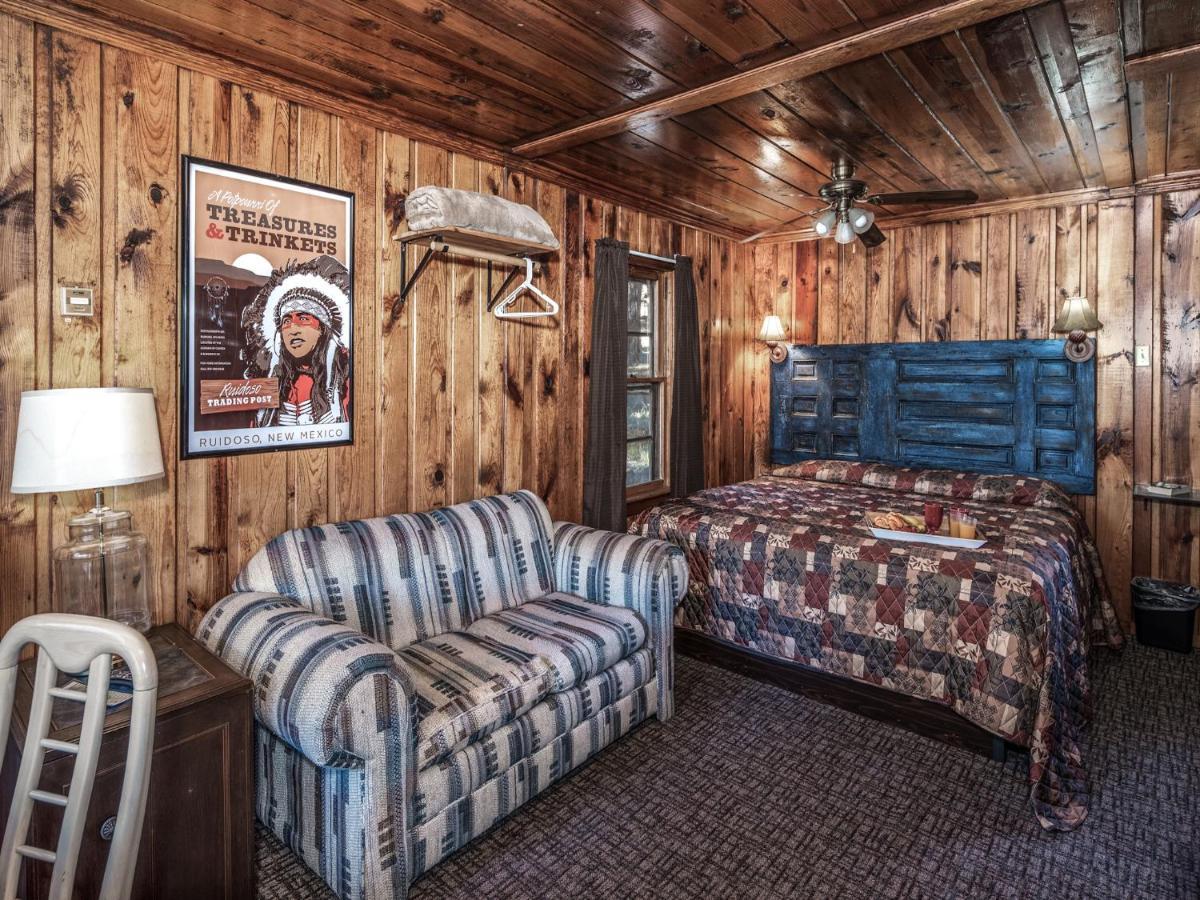 Apache Village 4, King Studio, Midtown, Sleeps 2 ルイドソ エクステリア 写真